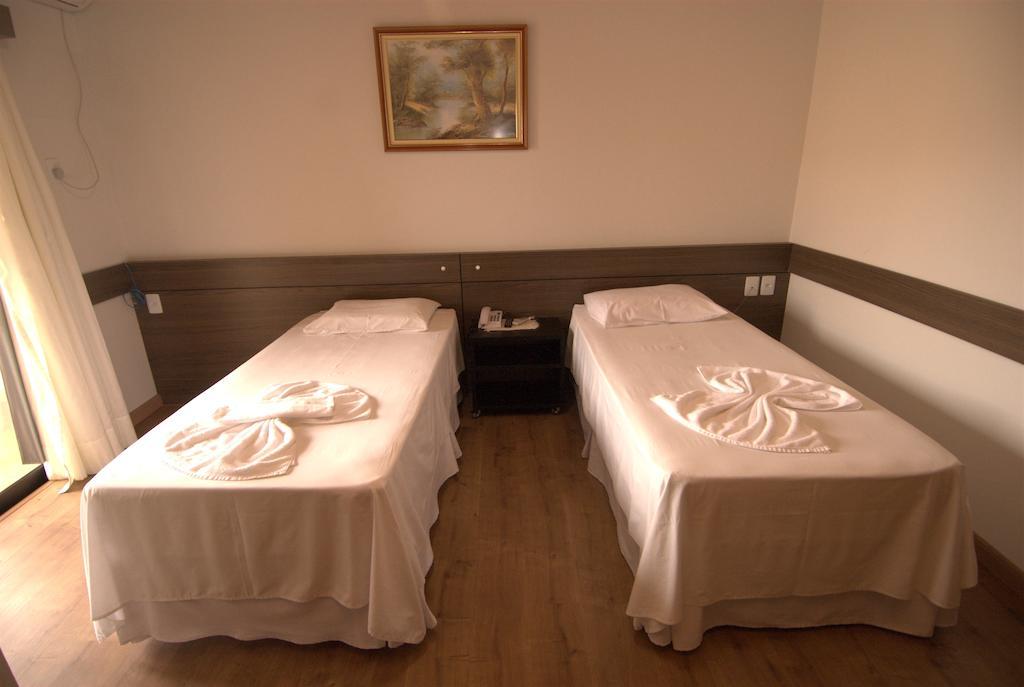 Novo Hotel Tinho Rio do Sul Bilik gambar